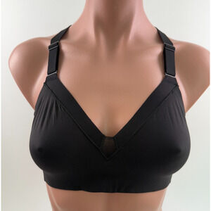 Calvin Klein Natural Fit Wireless Unlined Triangle Black Bra  Size M